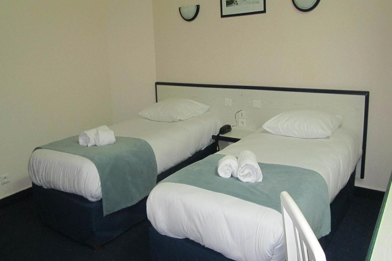Hotel Suzane Анже Экстерьер фото
