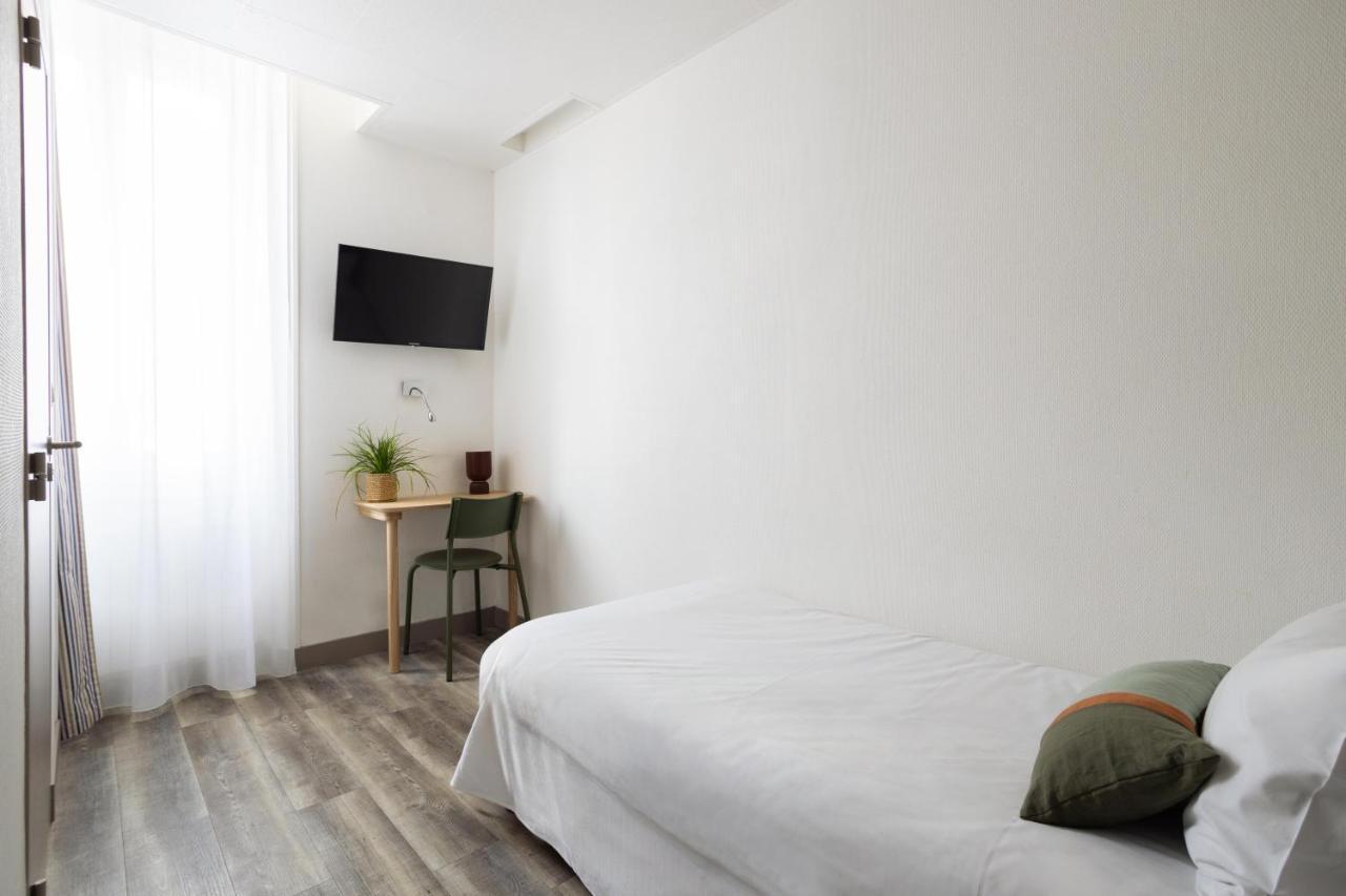 Hotel Suzane Анже Экстерьер фото