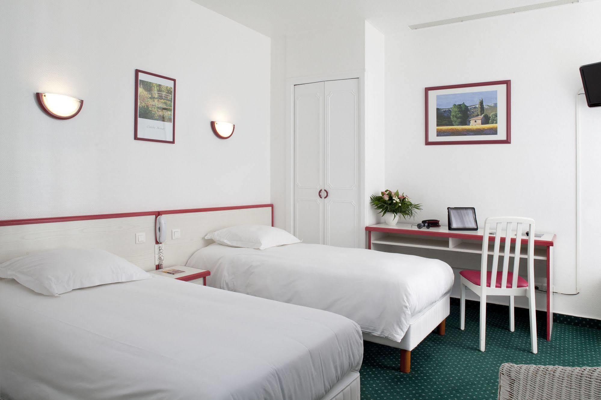 Hotel Suzane Анже Экстерьер фото
