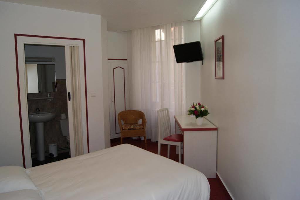 Hotel Suzane Анже Экстерьер фото